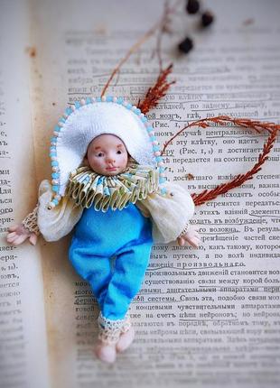 Мініатюрна лялечка наполеон