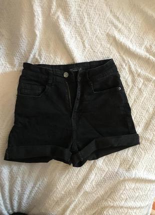 Джинсові шорти