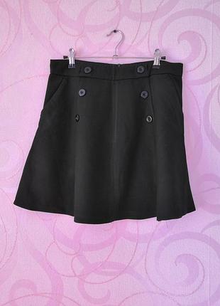 Черная короткая юбка-трапеция