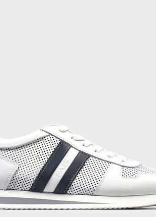 Кросiвки fabi 3