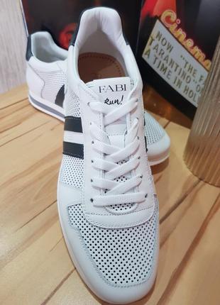 Кросiвки fabi 7