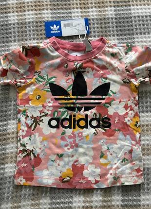 Футболка adidas