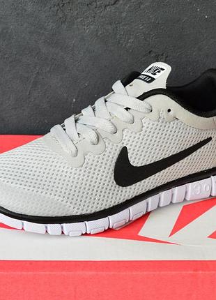 Стильні кросівки найк nike жіночі світло-сірі з чорним  текстильні сітка текстильні демі,демісезонні осінні,весняні,літні весна,літо