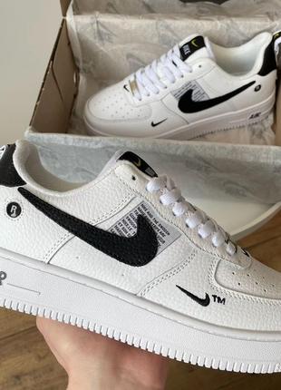 Кросівки nike air force 1'07 lv8 ultra white