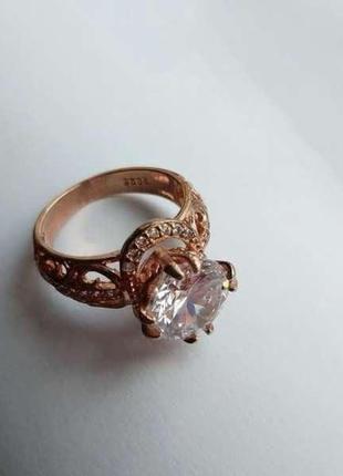 Золотое кольцо с бриллиантом большим камнем для театра театральное5 фото