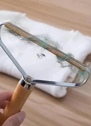 Щетка для одежды