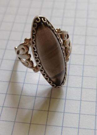 Серебряное кольцо с дымчатым кварцем9 фото