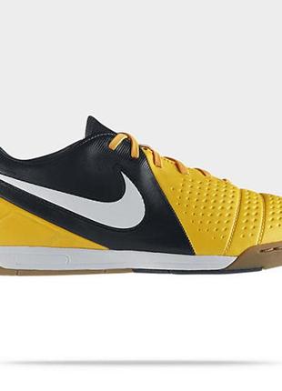 Футзальне взуття nike ctr360 libretto iii