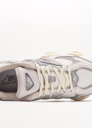 Жіночі кросівки new balance 9060 white / smb3 фото