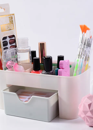 Органайзер для макіяжу з висувною скринькою