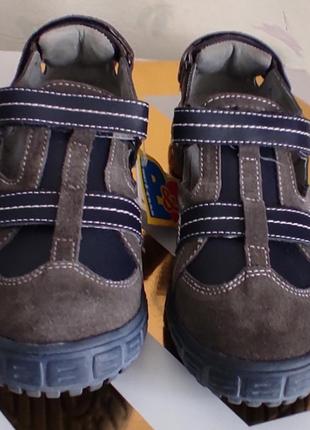 Школьные кожаные спортивные туфли, кеды, кроссовки  для мальчика2 фото