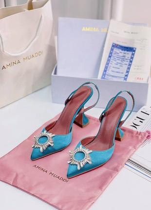 Туфли в роскошном лазурном цвете в стиле amina muaddi
