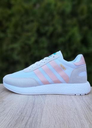 Женские кроссовки adidas iniki белые с серым пудровые полоски / smb4 фото