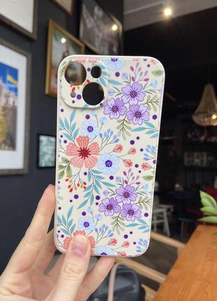 Чехол на iphone 14 flowers