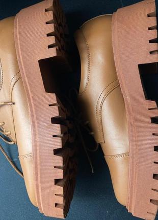 Жіночі туфлі на масивній підошві  38 (24.5 см) рудого кольору7 фото