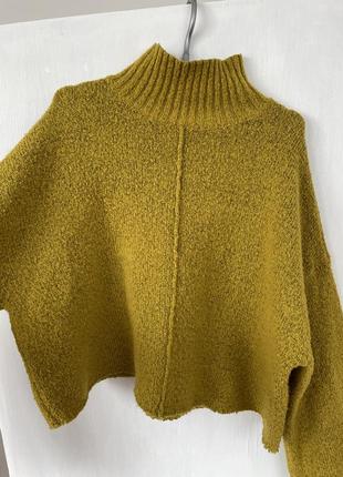 В‘язана укорочена кофта
