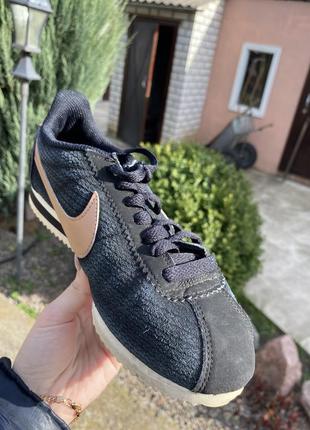 Кросівки nike cortez