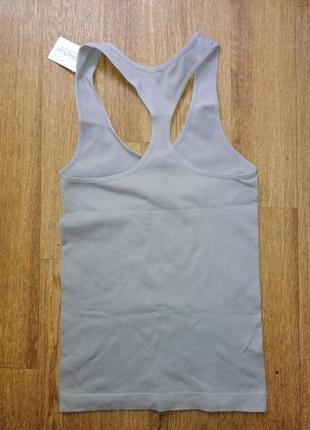 Спортивная маечка