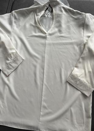 Блуза, рубашка молочного цвета со стразами4 фото