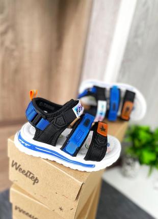 Яркие и стильные босоножки от Tom.m.