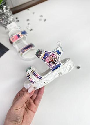 Тильні білі босоніжки для модниць.2 фото