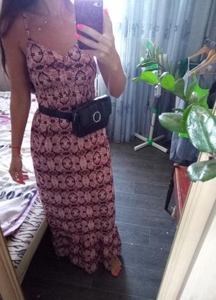 Легкий летний сарафан в змеиный принт в пол размер с