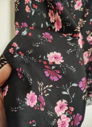 Красивая пижама с кружевом в цветы5 фото