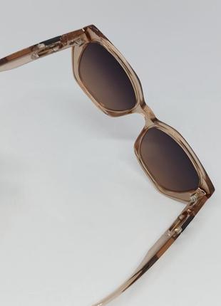 Очки в стиле louis vuitton женские солнцезащитные серо коричневый градиент в бежевой прозрачной оправе6 фото