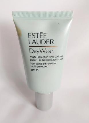 Увлажняющий крем с тональным оттенком estee lauder  spf 15