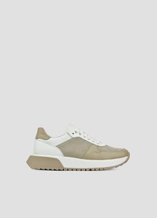 Женские кроссовки susan