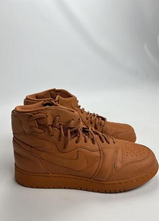 Кроссовки nike jordan