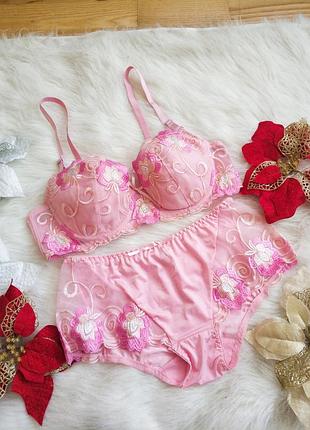 Ніжний комплект h&nathalie