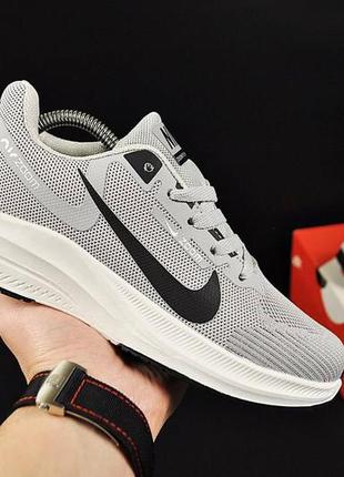 Nike zoom flyknit  - жіночі кросівки