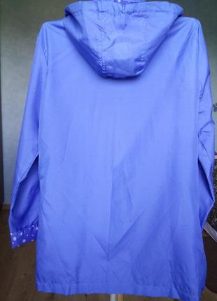 Голубая куртка anne de lancay /l/лавандовая ветровка с капюшоном плащ парка тренч5 фото