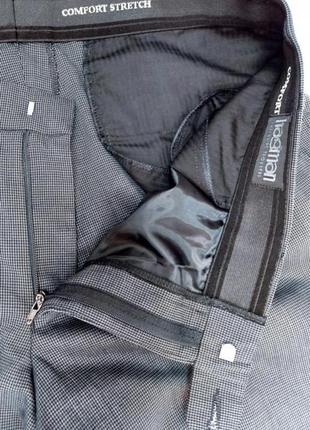 Мужские серые классические брюки в мелкую клетку от немецкого бренда hagman3 фото