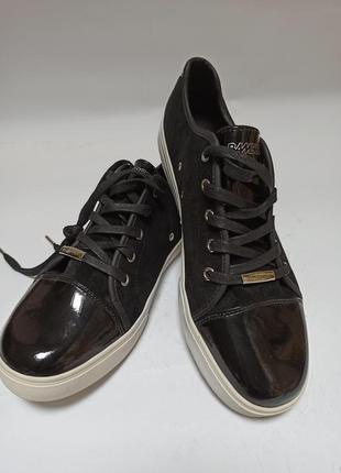 Стильні кросівки bamboo.брендове взуття stock