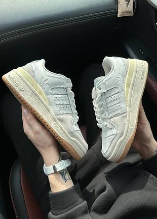 Кросівки adidas forum white beige