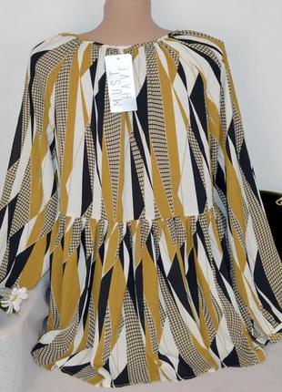 Брендовая блуза reserved italian fabric геометрический принт этикетка3 фото