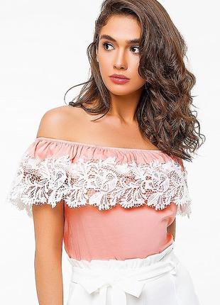 Блузка романтичная