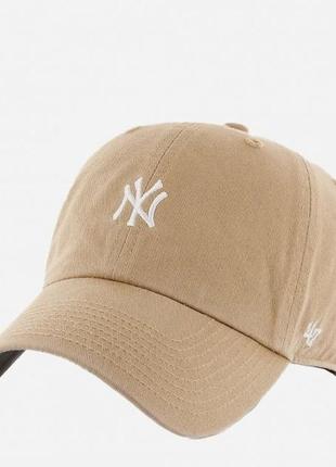 Кепка 47 brand ny yankees base runner песочный уни osfa b-bsrnr17gws-kh