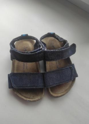 Босоножки на пробковой подошве