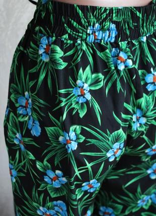 Літні легкі брюки zara штани з квітковим принтом 36 розмір6 фото