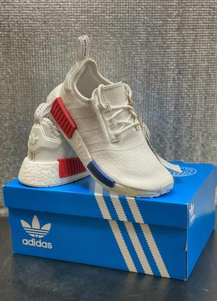 Кроссовки adidas nmd r1