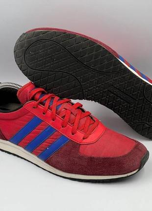 Оригинальные очень лкгкие кроссовки adidas