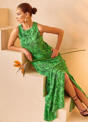Длинное зеленое платье без рукавов с высокими разрезами и карманами по бокам5 фото