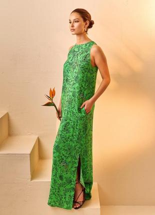 Длинное зеленое платье без рукавов с высокими разрезами и карманами по бокам6 фото