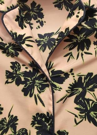 Блузка в наличии.