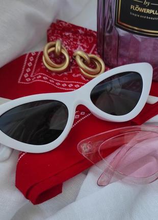 Очки солнцезащитные оправа кошачий глаз летние розовые белые черные в ретро стиле винтаж