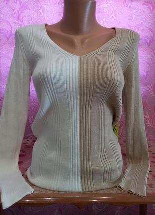 Женский свитер с v-gоибным вырезом стан нового идеала