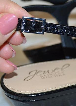 Жіночі босоніжки jewel badgley mischka 41 розмір із сша6 фото